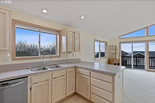 2660 SW Anchor Ave, Lincoln City, OR 97367 - Photo 27