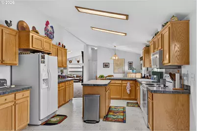 46198 Slaughterhouse Rd, Halfway, OR 97834 - Photo 11