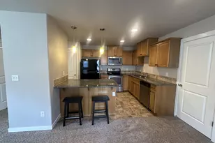 1297 SE Windsong Dr, Cascade Locks, OR 97014 - Photo 11