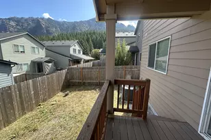 1297 SE Windsong Dr, Cascade Locks, OR 97014 - Photo 7