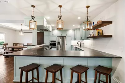 710 W 11th Ave, Eugene, OR 97402 - Photo 9