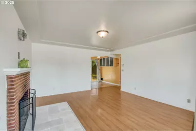 4316 SE 174th Ave, Portland, OR 97236 - Photo 7
