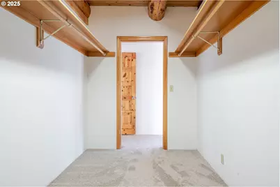 330 S Bay Rd, Toledo, OR 97391 - Photo 19