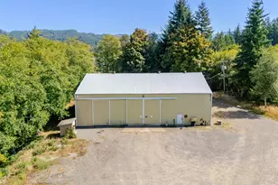 330 S Bay Rd, Toledo, OR 97391 - Photo 37