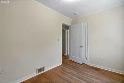 9540 SW Terwilliger Blvd, Portland, OR 97219 - Photo 29