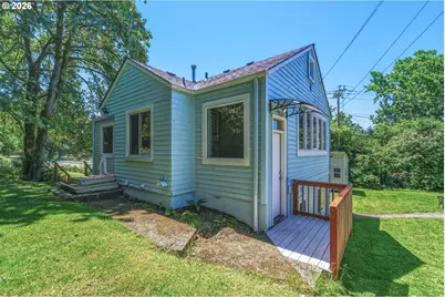 9540 SW Terwilliger Blvd, Portland, OR 97219 - Photo 3