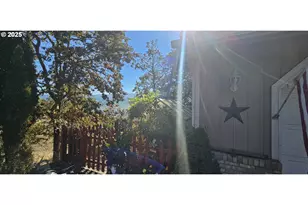 1525 Braunda Dr, Roseburg, OR 97470 - Photo 25