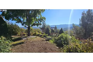 1525 Braunda Dr, Roseburg, OR 97470 - Photo 29