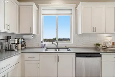 2300 E 6th St, La Center, WA 98629 - Photo 15