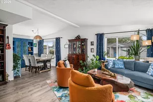 4055 Royal Ave, Eugene, OR 97402 - Photo 3