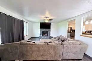 75134 W Oregon Ln, Irrigon, OR 97844 - Photo 5
