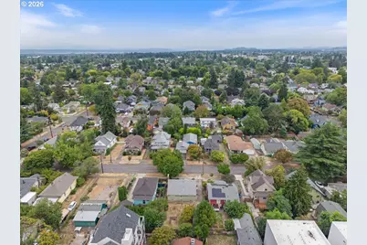 5825 N Burrage Ave, Portland, OR 97217 - Photo 43