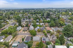 5825 N Burrage Ave, Portland, OR 97217 - Photo 43