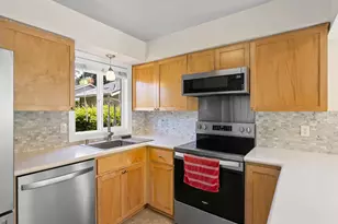 1924 NW 143rd Ave, Portland, OR 97229 - Photo 13