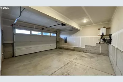 11728 SW Hayrick Ter, Beaverton, OR 97007 - Photo 21