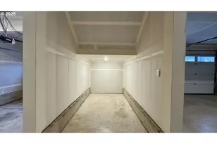 11728 SW Hayrick Ter, Beaverton, OR 97007 - Photo 27