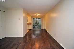 1822 SE Ash St, Portland, OR 97214 - Photo 13