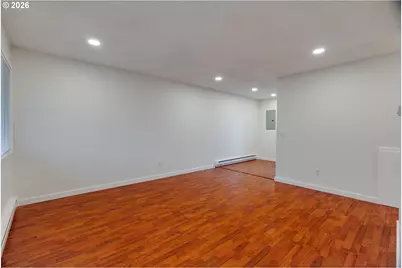 3954 N Borthwick Ave, Portland, OR 97227 - Photo 5