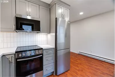 3954 N Borthwick Ave, Portland, OR 97227 - Photo 11