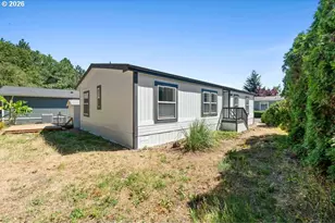 10400 SE Cook Ct, Milwaukie, OR 97222 - Photo 27