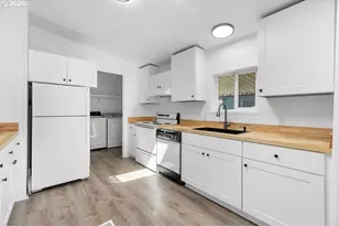 10400 SE Cook Ct, Milwaukie, OR 97222 - Photo 7