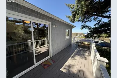 4567 Arch St, Florence, OR 97439 - Photo 23