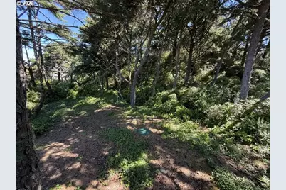 4567 Arch St, Florence, OR 97439 - Photo 25