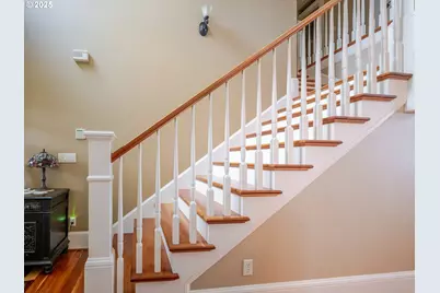 360 Hilltop Dr, Seaside, OR 97138 - Photo 27