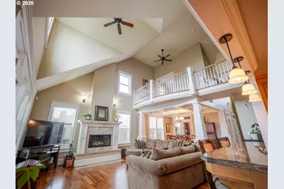 360 Hilltop Dr, Seaside, OR 97138 - Photo 13