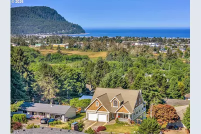 360 Hilltop Dr, Seaside, OR 97138 - Photo 3