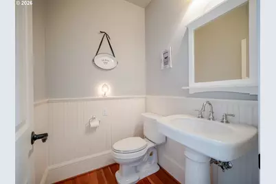 360 Hilltop Dr, Seaside, OR 97138 - Photo 7