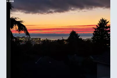 360 Hilltop Dr, Seaside, OR 97138 - Photo 47