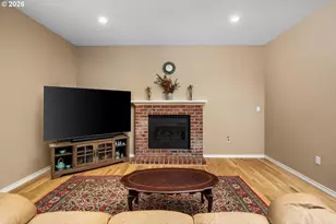 3220 SW Luradel St, Portland, OR 97219 - Photo 15