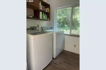 337 Main St, Scottsburg, OR 97473 - Photo 27