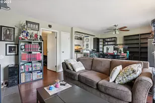 7522 SW Barnes Rd, Portland, OR 97225 - Photo 9