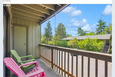 7522 SW Barnes Rd, Portland, OR 97225 - Photo 17