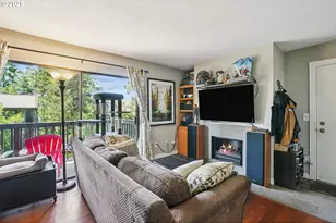 7522 SW Barnes Rd, Portland, OR 97225 - Photo 7