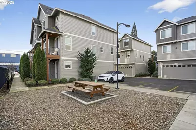 464 NE 3rd Ave, Canby, OR 97013 - Photo 27