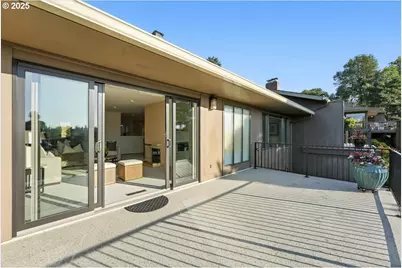 46 Condolea Ct, Lake Oswego, OR 97035 - Photo 17