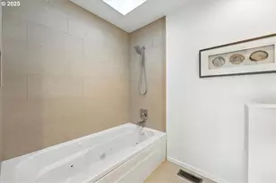 46 Condolea Ct, Lake Oswego, OR 97035 - Photo 27