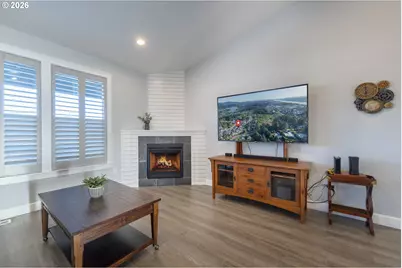 5294 NE Voyage Ave, Lincoln City, OR 97367 - Photo 15