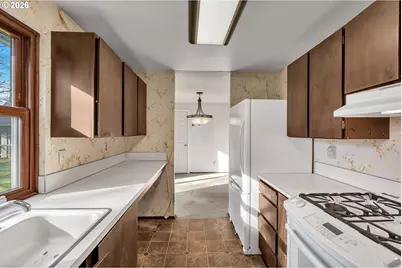 17910 NW Park View Blvd, Portland, OR 97229 - Photo 11