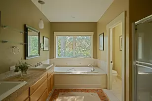 3044 SW Wilbard St, Portland, OR 97219 - Photo 25
