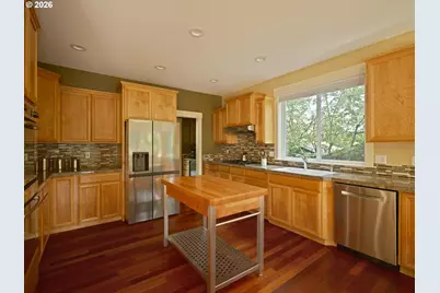 3044 SW Wilbard St, Portland, OR 97219 - Photo 13