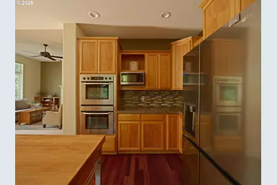 3044 SW Wilbard St, Portland, OR 97219 - Photo 17