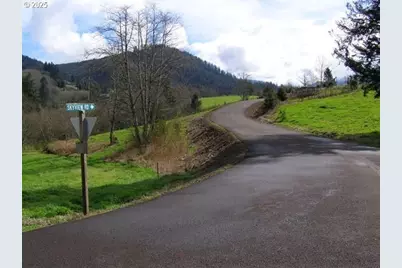 Skyview, Tillamook, OR 97141 - Photo 1
