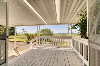 51390 Westlake Dr, Scappoose, OR 97056 - Photo 25
