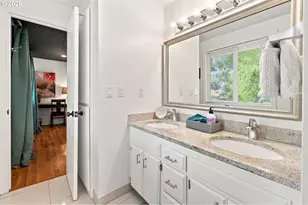 12246 NW Kearney St, Portland, OR 97229 - Photo 19