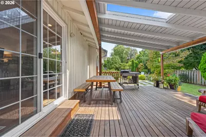 12246 NW Kearney St, Portland, OR 97229 - Photo 27