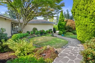 12246 NW Kearney St, Portland, OR 97229 - Photo 35